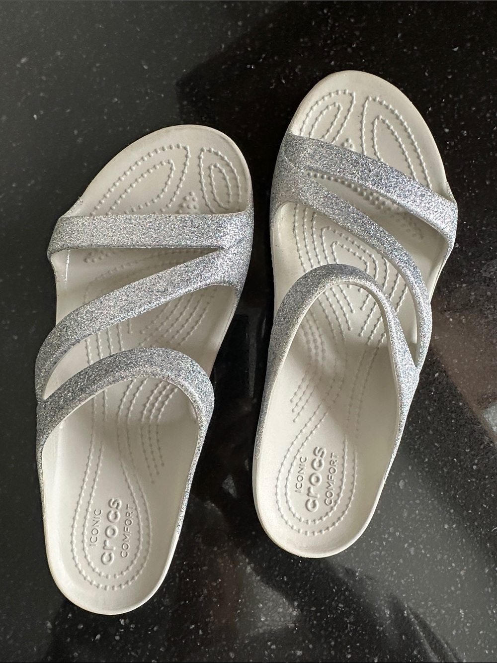 CROCS Womens Silver Glitter Multi-Strap Slide Sandals